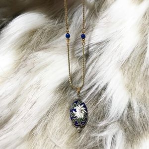 Vintage 80's Avon Floral Pendant Necklace